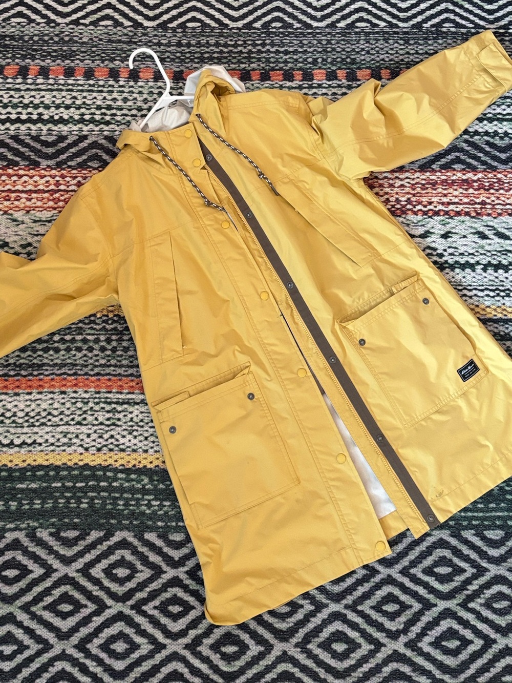 Eddie Bauer women’s rain parka size M